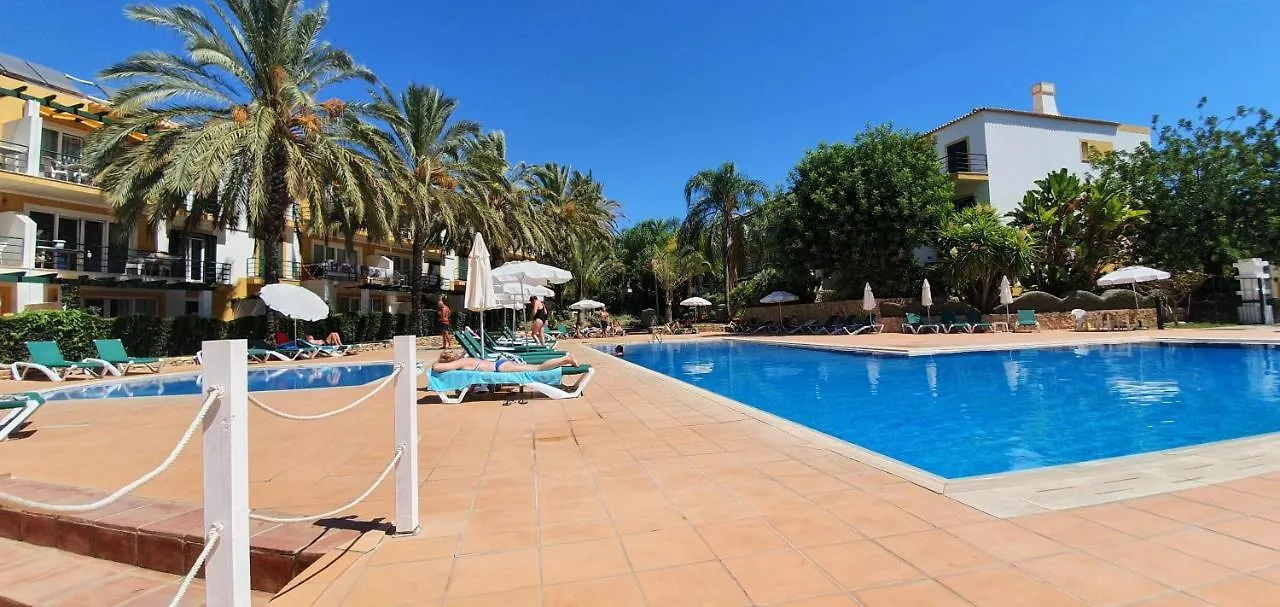 Nice 2 Bedroom Apartment Groundfloor Swimming Pool Tavira Portugal